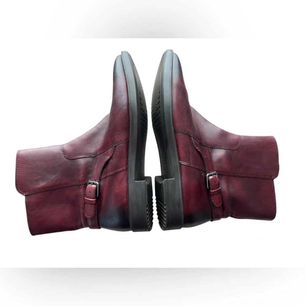 Ecco burgundy leather